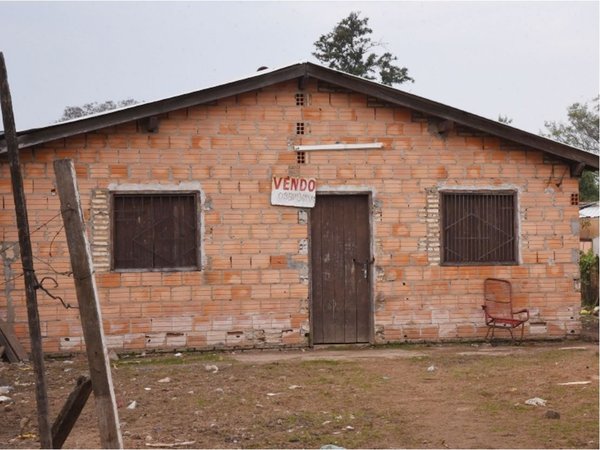 Bañadenses venden propiedades en terrenos fiscales y sin tener títulos