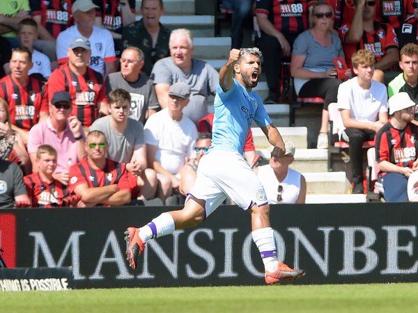 Agüero fulmina al Bournemouth en el partido 400 de David Silva