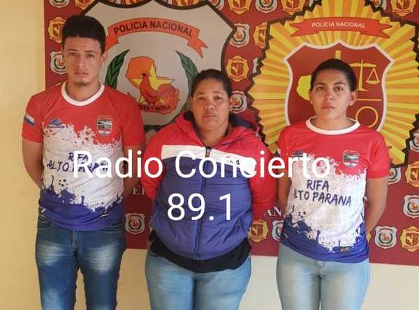 Detienen a tres personas que vendían rifa “mau” en el microcentro de CDE