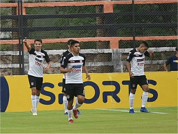 Duro cachetazo al puntero