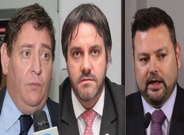 Comitiva viajó para trabar refugio político
