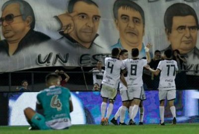 El Decano retomó la punta ante el tropezón de Libertad » Ñanduti