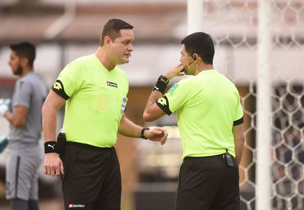 La historia de un VAR ilegal - Fútbol - ABC Color