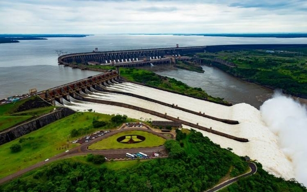 HOY / Director de la Itaipú, a favor de la transparencia: “El Congreso decidirá hasta dónde abrir”
