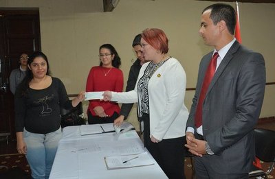 Personas privadas de libertad cursarán carreras universitarias | .::Agencia IP::.