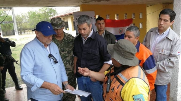 HOY / Abdo verifica situación forestal y pide investigar origen de incendio