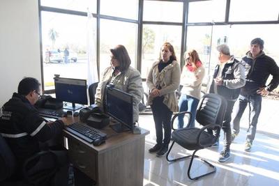 PARAGUAYOS Y ARGENTINOS YA CRUZAN LA FRONTERA A TRAVÉS DEL PASO AYOLAS-ITUZAINGÓ