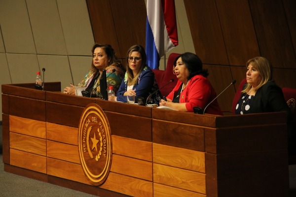 Conferencia sobre los 30 años de la convención de los derechos de los niños » Ñanduti