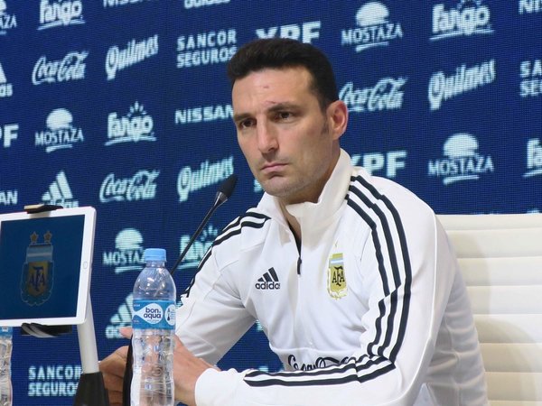 Scaloni cita a Alario para los partidos de Argentina ante Chile y México