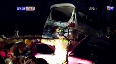 Accidente de tránsito deja un muerto y cuatro heridos | Noticias Paraguay