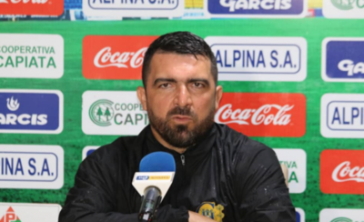HOY / Mente positiva y sacar lo mejor de líderes positivos, la meta de Héctor