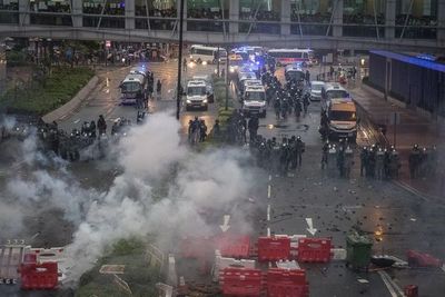 Hong Kong trata de calmar un repunte de la tensión en las manifestaciones - Mundo - ABC Color