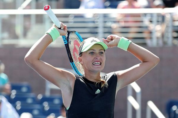 La francesa Mladenovic elimina a Kerber - Tenis - ABC Color