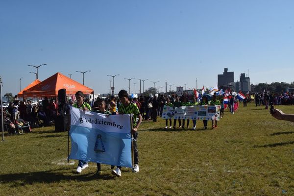Arrancó el torneo “Goles por mi barrio” - Fútbol - ABC Color