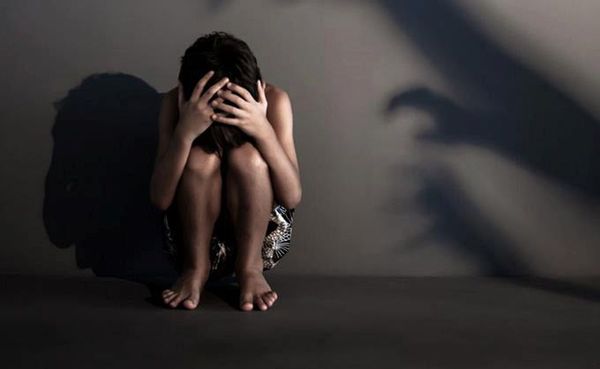 Piden prisión para imputado por abuso sexual de su hijastro de 5 años