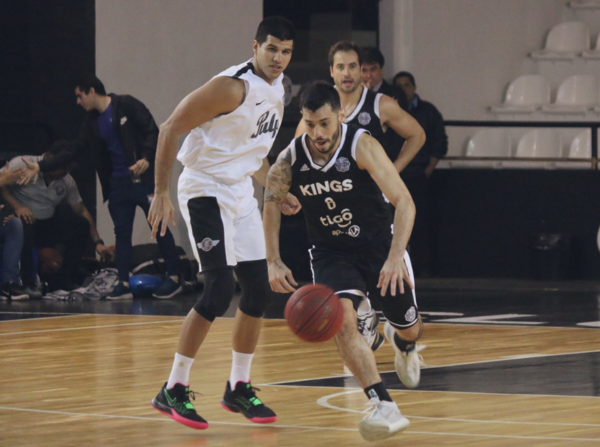 Libertad se hace fuerte de local y vence a Olimpia Kings