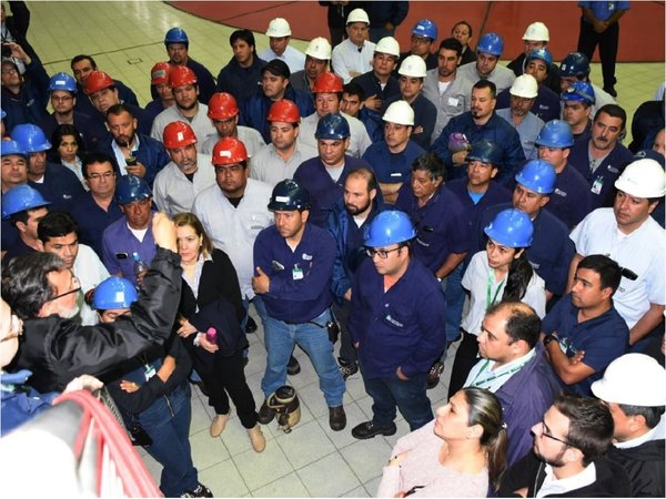 Argentina no permite que Paraguay adecue línea de 500 kV en Yacyretá