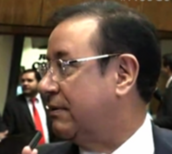 Quitan fueros a Miguel Cuevas - Paraguay.com