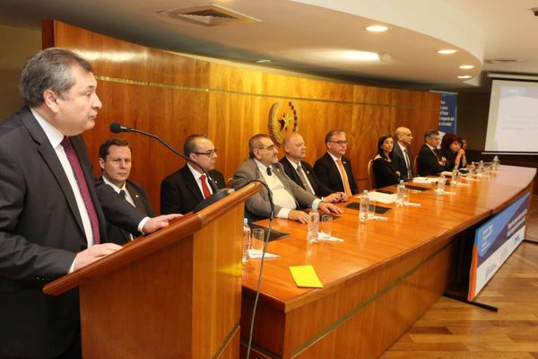 Prosigue taller sobre “Judicialización de la Salud”