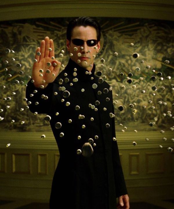 Recargada y con más revoluciones, Matrix vuelve a las salas de cine - Periodismo Joven - ABC Color