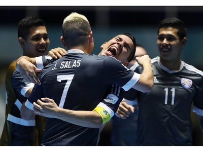 Histórico: Paraguay vence al anfitrión y pasa a cuartos