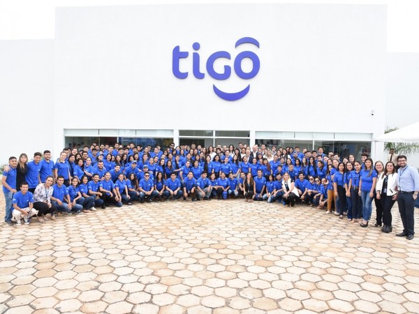 Tigo cumple 27 años apostando por el desarrollo de las telecomunicaciones en el país