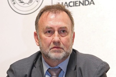 Bancada de Añetete sugerirá cambiar al Ministro de Hacienda
