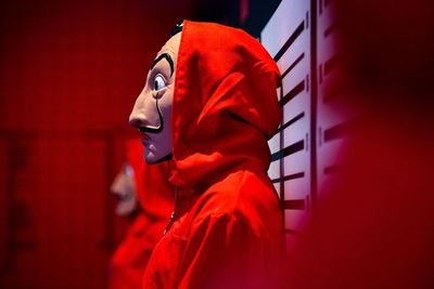 Neymar, un monje brasileño para “La casa de papel” - Cine y TV - ABC Color