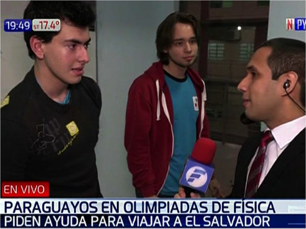 Jóvenes piden ayuda para asistir a Olimpiada de Física