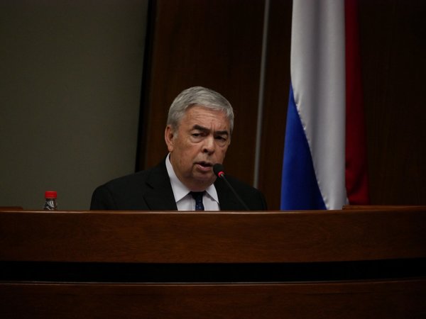Saguier dice que ex canciller conocía acta de Itaipú