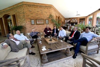 Cartes ratifica que la unidad no se da a cambio de cargos