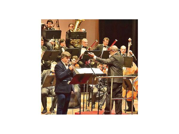 Vida y obra de un maestro, con sonidos orquestales y la voz de Ricardo Flecha