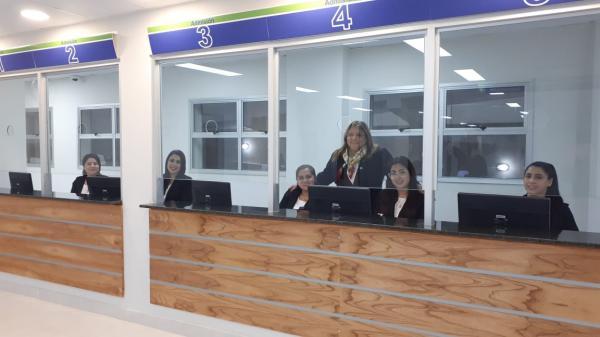 Jefe de Estado inaugura Centro de Atención Ambulatoria del IPS y luego recibe a mandatario de Chile