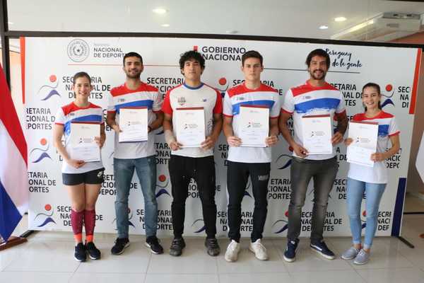 Secretaría Nacional de Deportes otorgó a atletas becas para estudiar inglés | .::Agencia IP::.