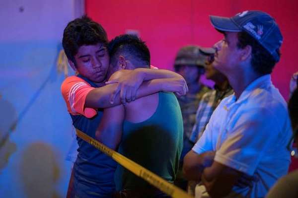 Incendio y feroz pelea entre bandas en un bar de México: 23 muertos y 13 heridos | .::Agencia IP::.