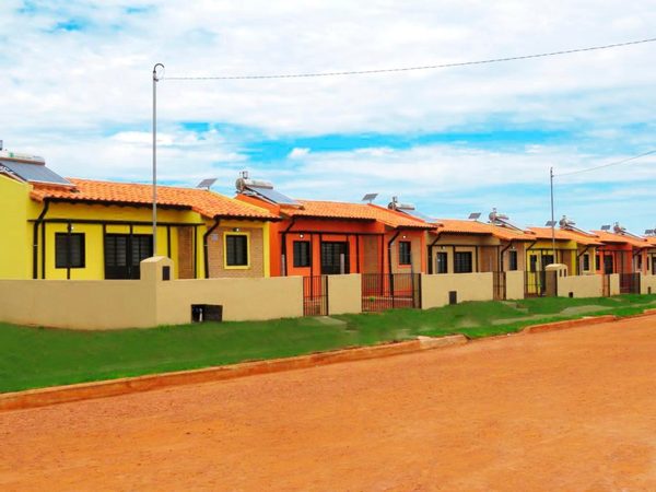 CAF financiará censo para construir viviendas