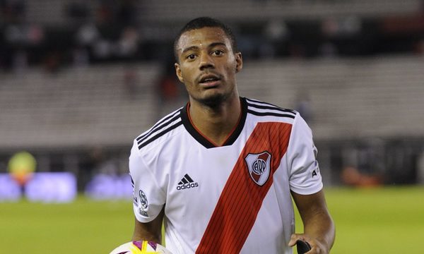 Detienen a jugador de River Plate