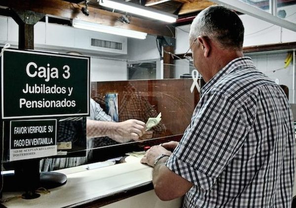 Jubilados y herederos cobrarán este jueves sus haberes de agosto » Ñanduti