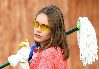 Micromachismos, los “inofensivos” gestos que restan valor a la mujer - Periodismo Joven - ABC Color