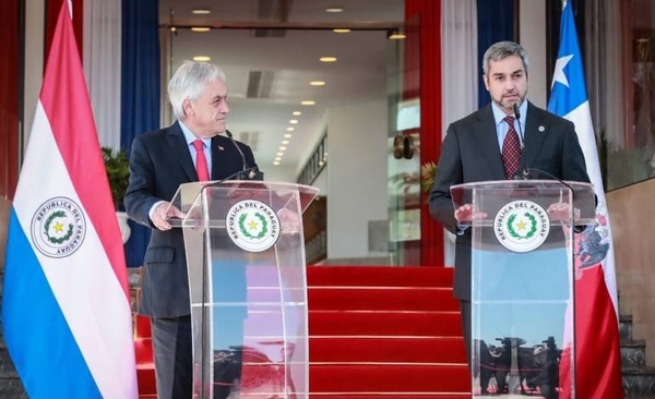 HOY / Abdo agradece a Piñera apoyo para combatir incendios y habla sobre fortalecer vínculos con Chile