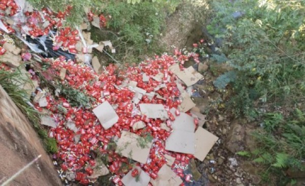 40.000 kg de cerveza caen a un arroyo