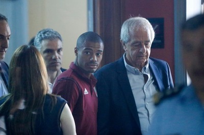 De la Cruz se reintegra a la concentración tras comparecer en tribunales | .::Agencia IP::.