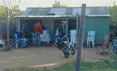 Bebé muere electrocutado por tocar un foco