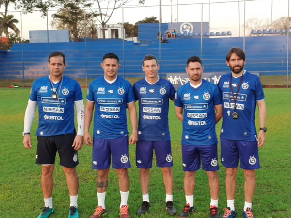 Pablo Escobar llega para dirigir a Sol de América