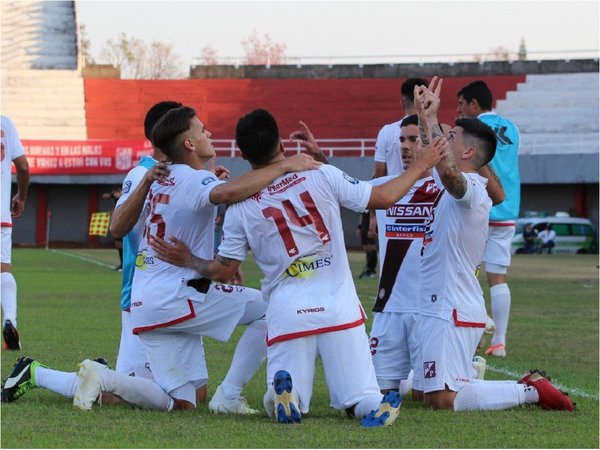 River gana por penales y clasifica a octavos