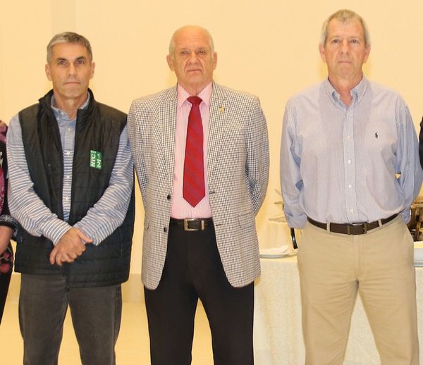 Presentación de renovado salón