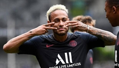 HOY / PSG rechaza la oferta del Barça por Neymar y quiere dinero