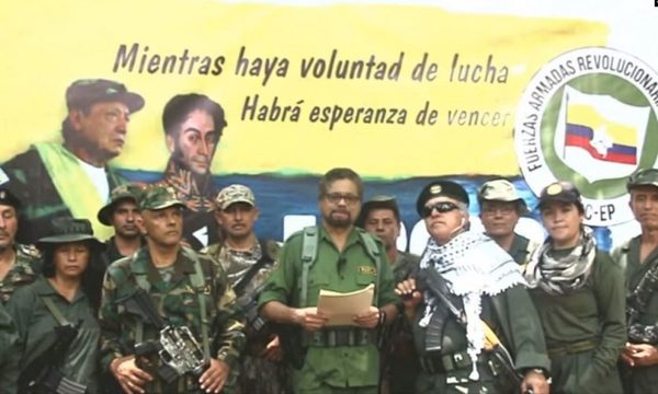 Exlíderes de las FARC de Colombia relanzan la lucha armada