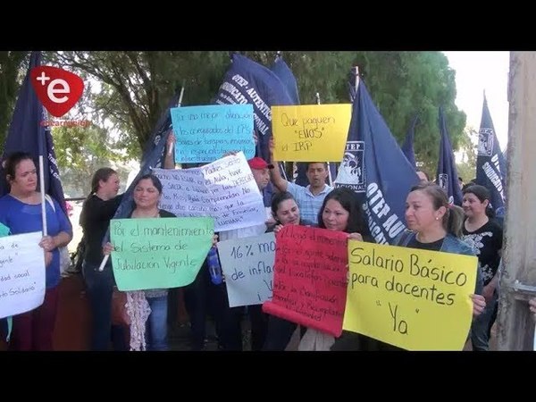 CONTINÚAN PROTESTAS DE DOCENTES A NIVEL NACIONAL POR REAJUSTE SALARIAL