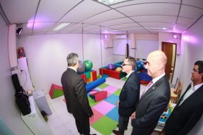 Habilitan Centro de Investigación en Hospital Pediátrico de Acosta Ñu - .::RADIO NACIONAL::.